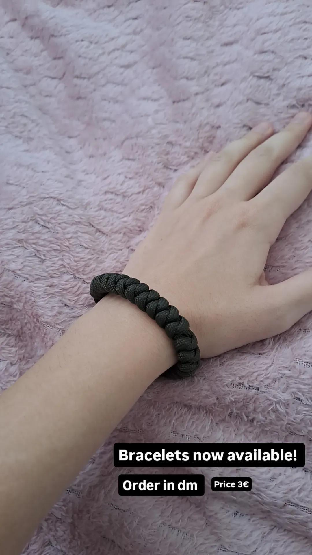 Bracelet-snake